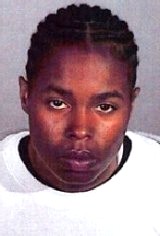 La novia de la madre, Krystal Matthews, de 19 a�os, tambi�n detenida e ingresada en prisi�n con una fianza de 100.000 d�lares, y acusada de torturas. (Foto: Departamento de Polic�a de Los �ngeles / JM Noticias.com )